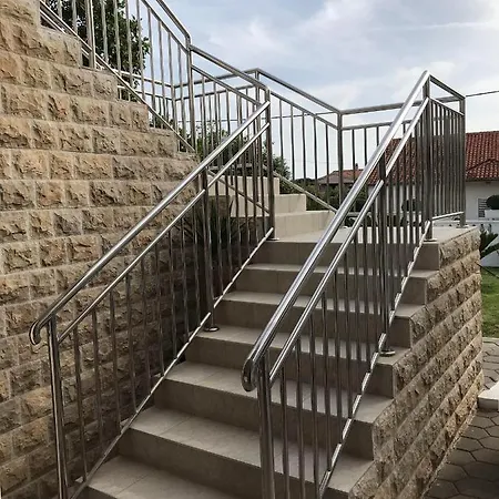Apartman Laura * Bibinje