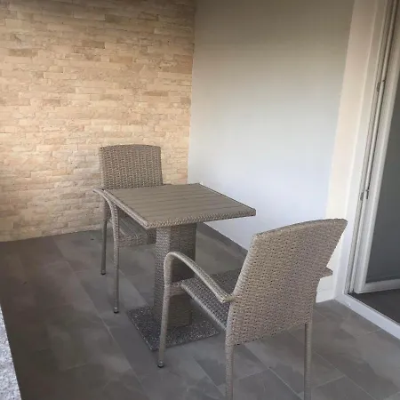 Apartman Laura * Bibinje